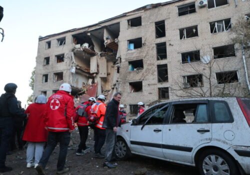 Z niekoľkých obcí ukrajinskej Záporožskej a a Dnepropetrovskej oblasti povinne evakuujú deti a ich rodičov