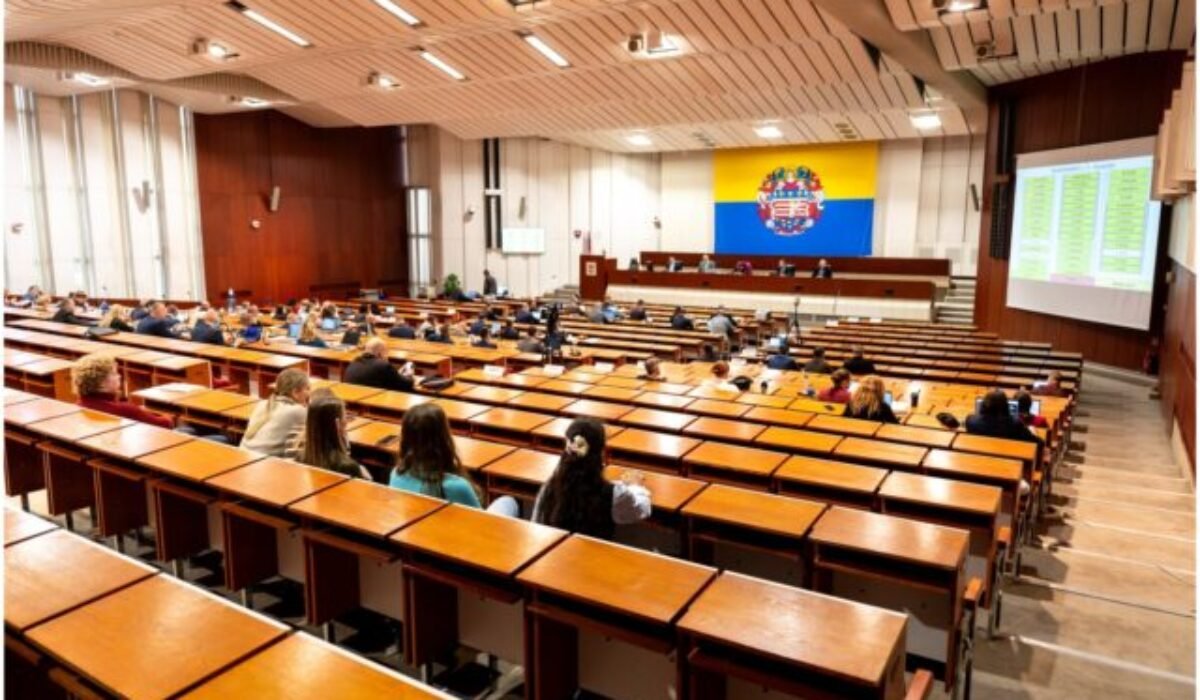 28843_titulka-ke-1-640x420.jpg Košickí poslanci schválili reguláciu hazardu, viceprimátorka by prijala aj prísnejšie opatrenia