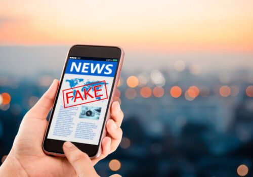 Dezinformácie vníma väčšina Európanov ako problém, no v regulácii digitálneho prostredia sú rozdelení