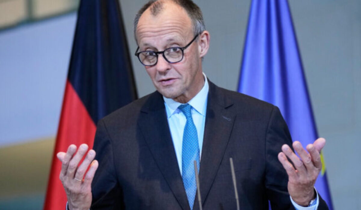 Východiskom pre rokovania o mieri na Ukrajine podľa Berlína musí byť terajšia frontová línia