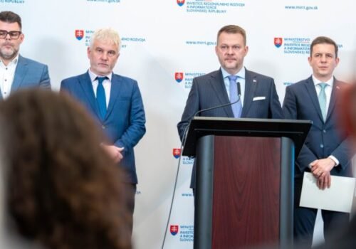 Ministerstvo investícií pripravuje nový zákon na ochranu detí v digitálnom priestore – VIDEO, FOTO