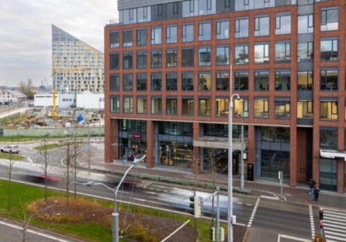 Centrála poisťovne Kooperativa má nové sídlo v Twin City C