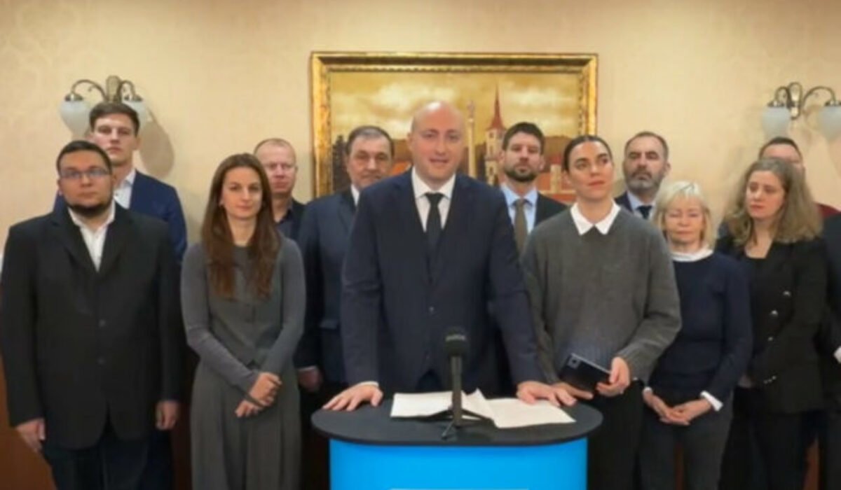 30019_hanulik-640x420.jpg Progresívci predstavili svojho kandidáta na post primátora Pezinka, mesto potrebuje skutočnú zmenu – VIDEO