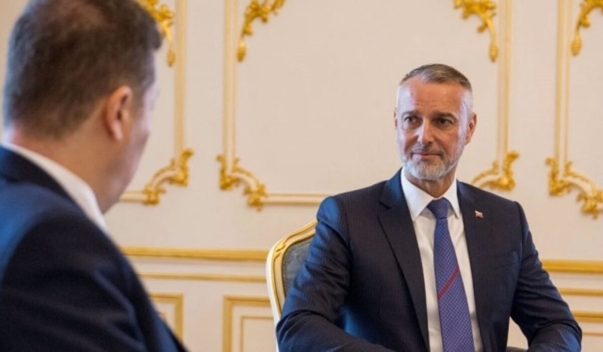 30137_rasi-2.jpg Slovensko, Česko a Rakúsko chcú pevnejšiu parlamentnú spoluprácu, Raši zdôrazňuje význam regiónu – VIDEO, FOTO