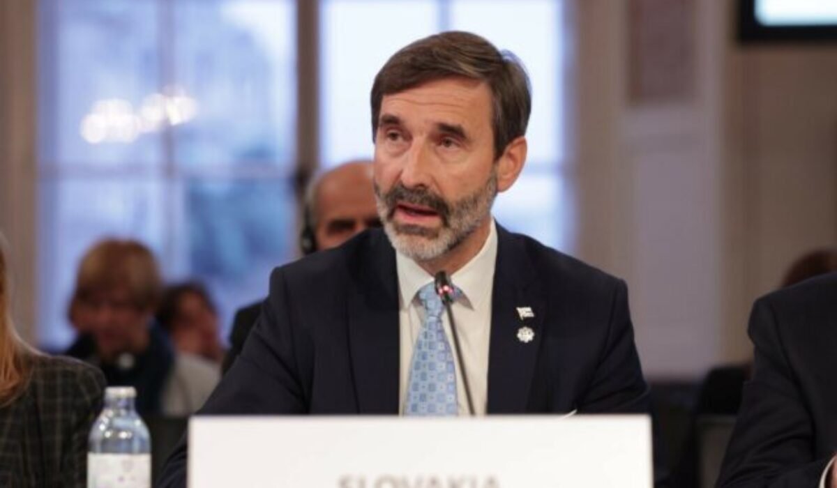 Slovensko zvažuje účasť v Trumpovej Rade mieru