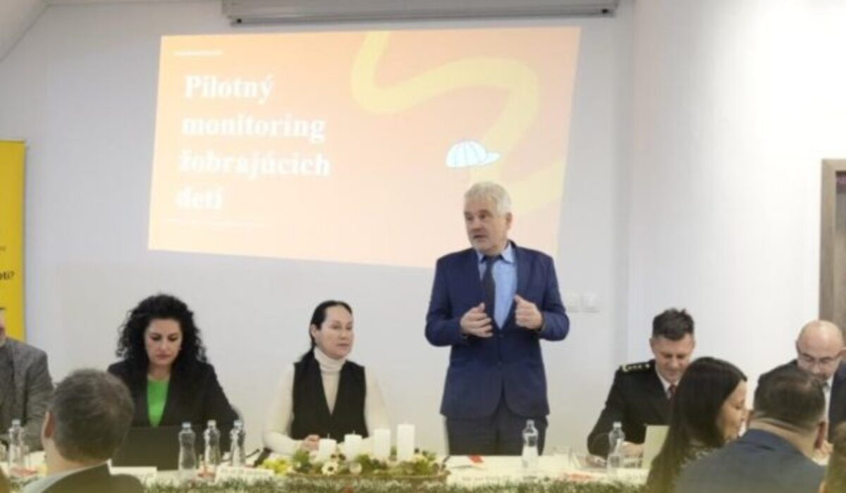 Slovensko čelí návratu žobrajúcich detí, odborníci v Prešove hovoria o potrebe rýchlych a tvrdších opatrení – FOTO