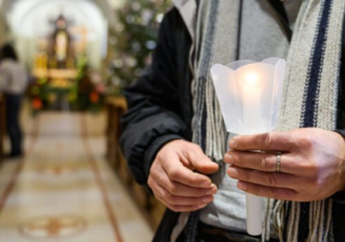 Betlehemské svetlo dorazilo na Slovensko, Pellegrini si plamienok prevezme v Prezidentskom paláci