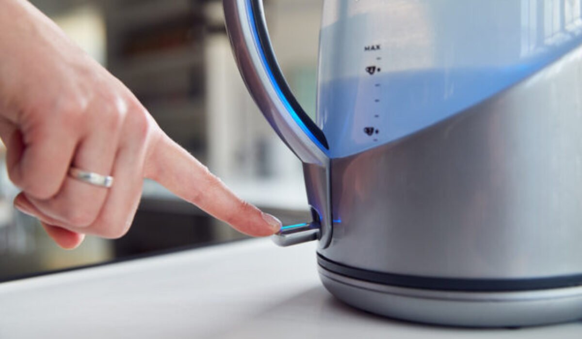 30601_gettyimages-1197828802-640x420.jpg Lacné kanvice z online trhovísk lákajú svojou cenou, ale predstavujú technické aj zdravotné riziko