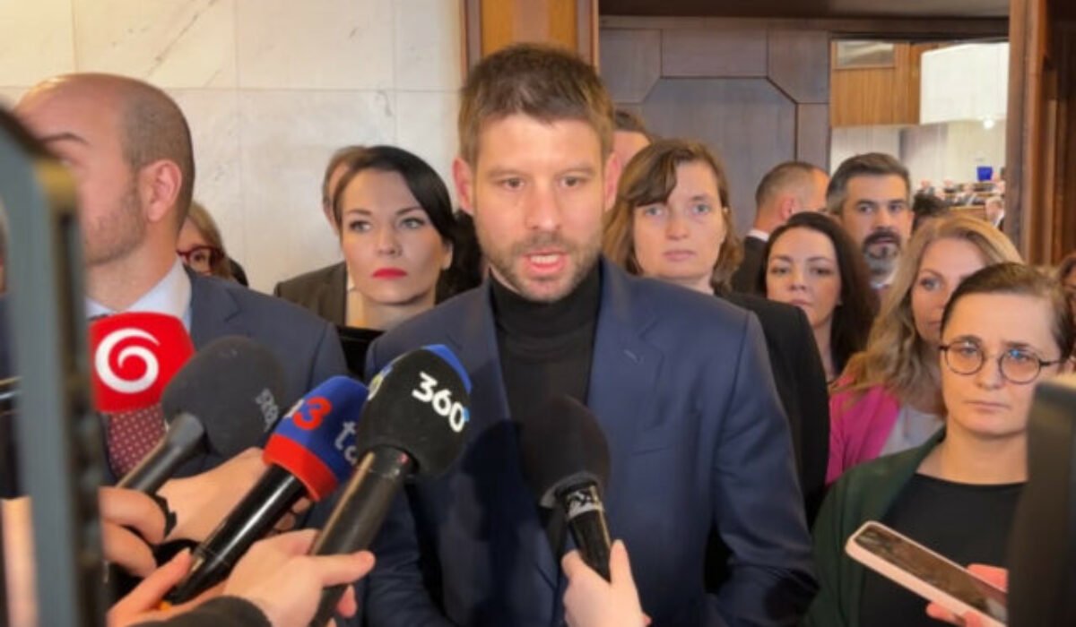 30616_simecka-2-640x420.jpg Opozícia kritizuje prelomenie Pellegriniho veta, hovorí o dokonaní diela skazy proti právnemu štátu – VIDEO