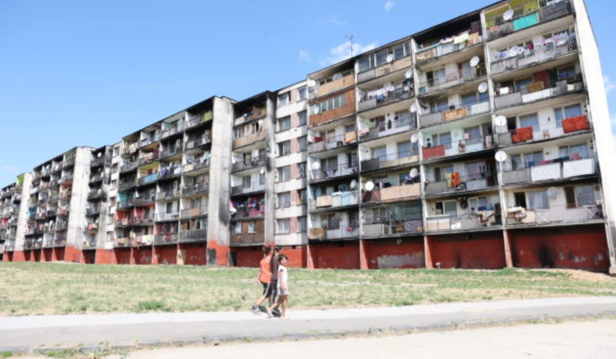 30651_246a3372-1-640x420.jpg Slovenská katolícka charita spolupracuje s Luníkom IX, cieľom je riešiť problémy vylúčenej komunity