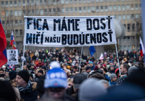 Príďte sa vykričať do ulíc, novovzniknuté Hnutie nahnevaných žien organizuje protest