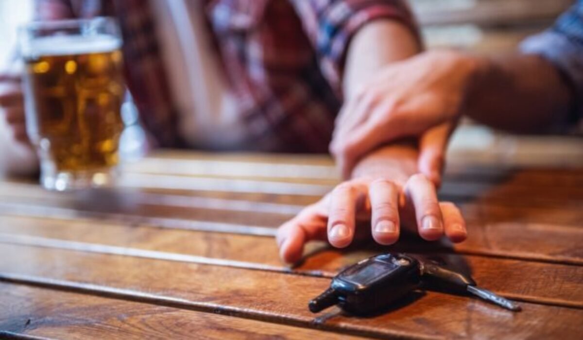 Keď piješ, nešoféruj! OZ Fórum PSR a Slovnaft spúšťajú kampaň proti alkoholu za volantom