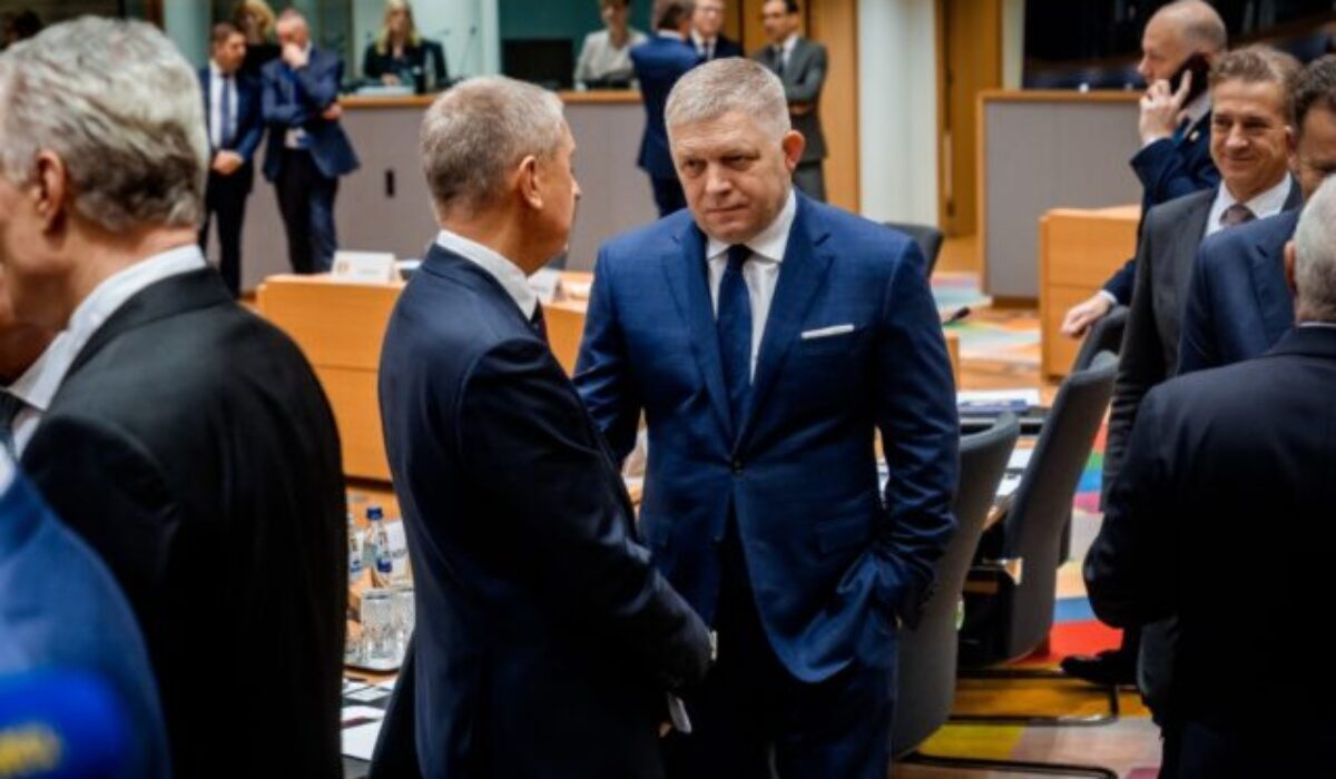 Český premiér Babiš príde na oficiálnu návštevu Slovenska, stretne sa s Rašim aj Ficom