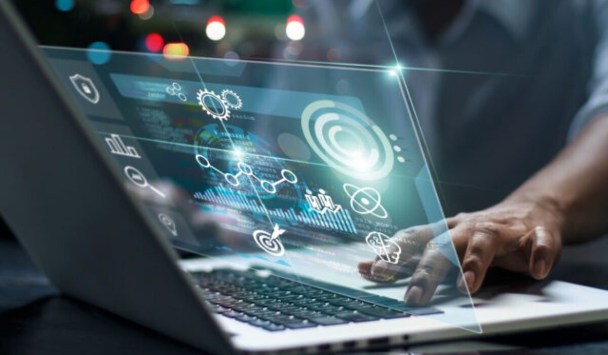 Vadný výrobok už nebude len vec. Právne úpravy zákona reagujú na softvér aj umelú inteligenciu