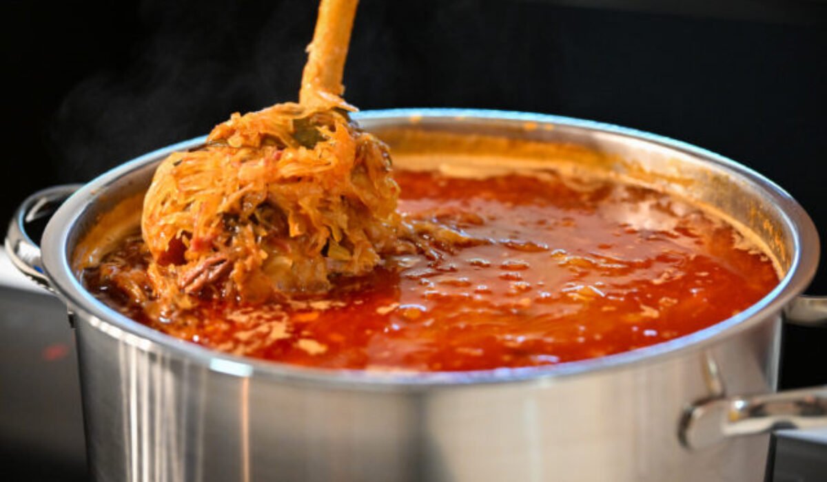 Slováci vyhodia najviac jedla počas Vianoc. Dôvod? Len aby niečo na štedrovečernom stole nechýbalo