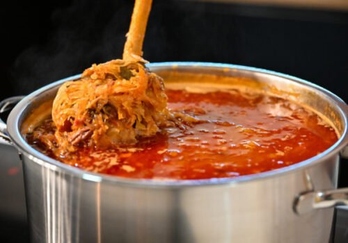 Slováci vyhodia najviac jedla počas Vianoc. Dôvod? Len aby niečo na štedrovečernom stole nechýbalo