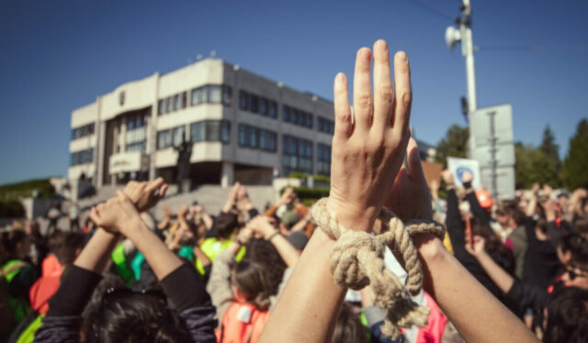 V roku 2025 boli najviac oslabené ľudské práva od vzniku SR, upozorňujú ľudskoprávne organizácie