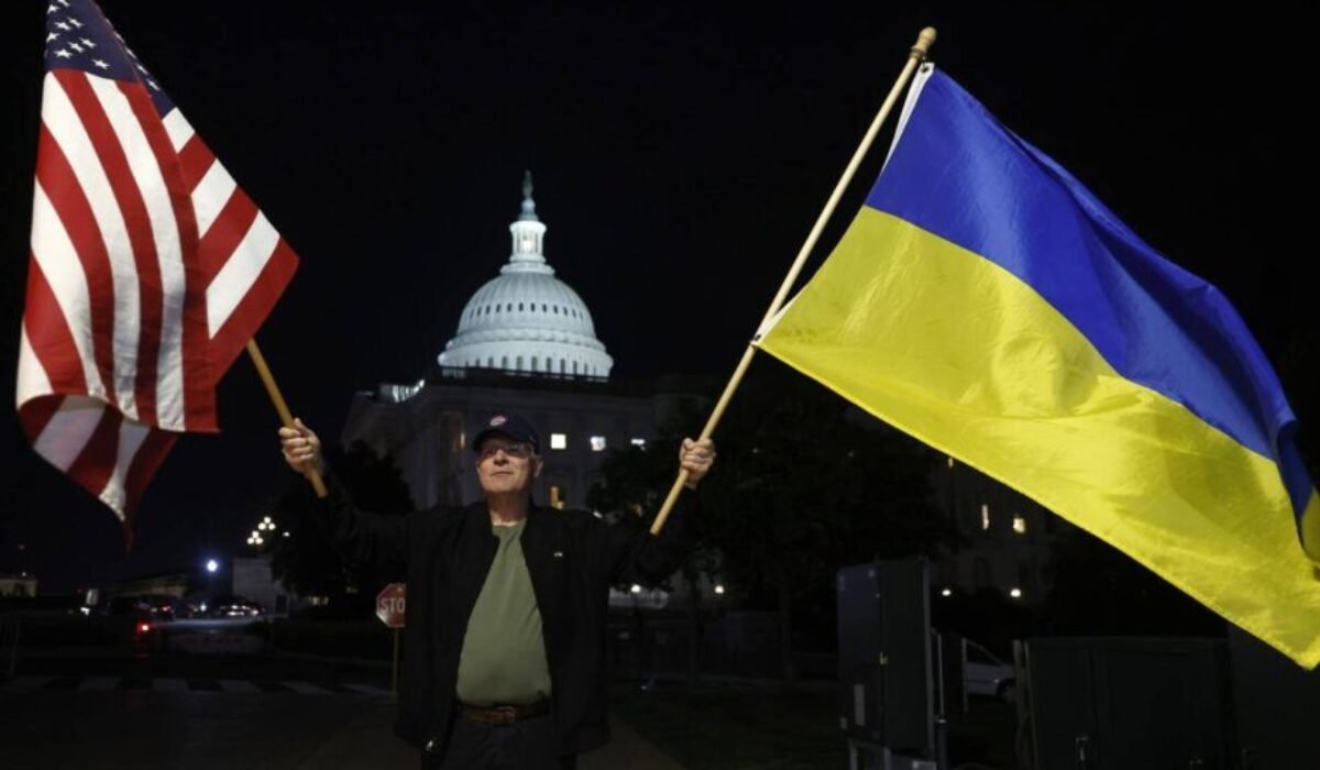 2024-04-25-ukraine-funding-us-congress-2149909059 USA a Ukrajina chystajú historickú dohodu o rekonštrukcii za 800 miliárd dolárov