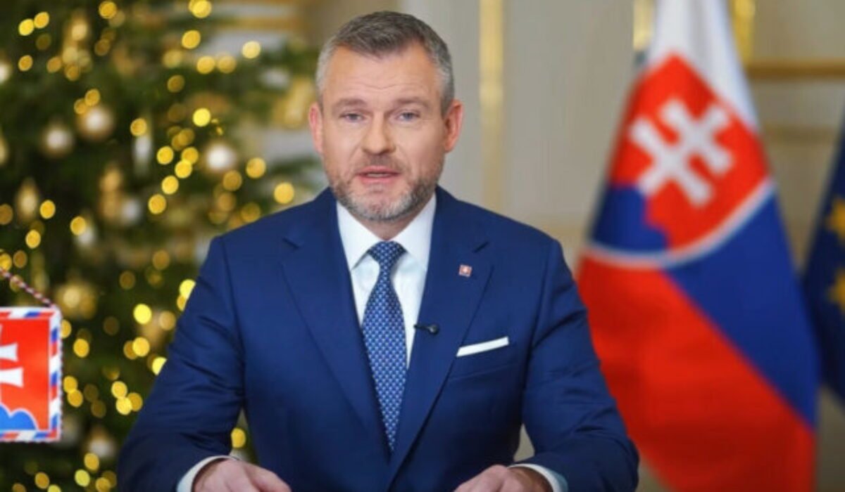 Nedovoľme politike prerastať do našich životov v takom rozmere, ako sa to v súčasnosti deje, vyzval Pellegrini – VIDEO