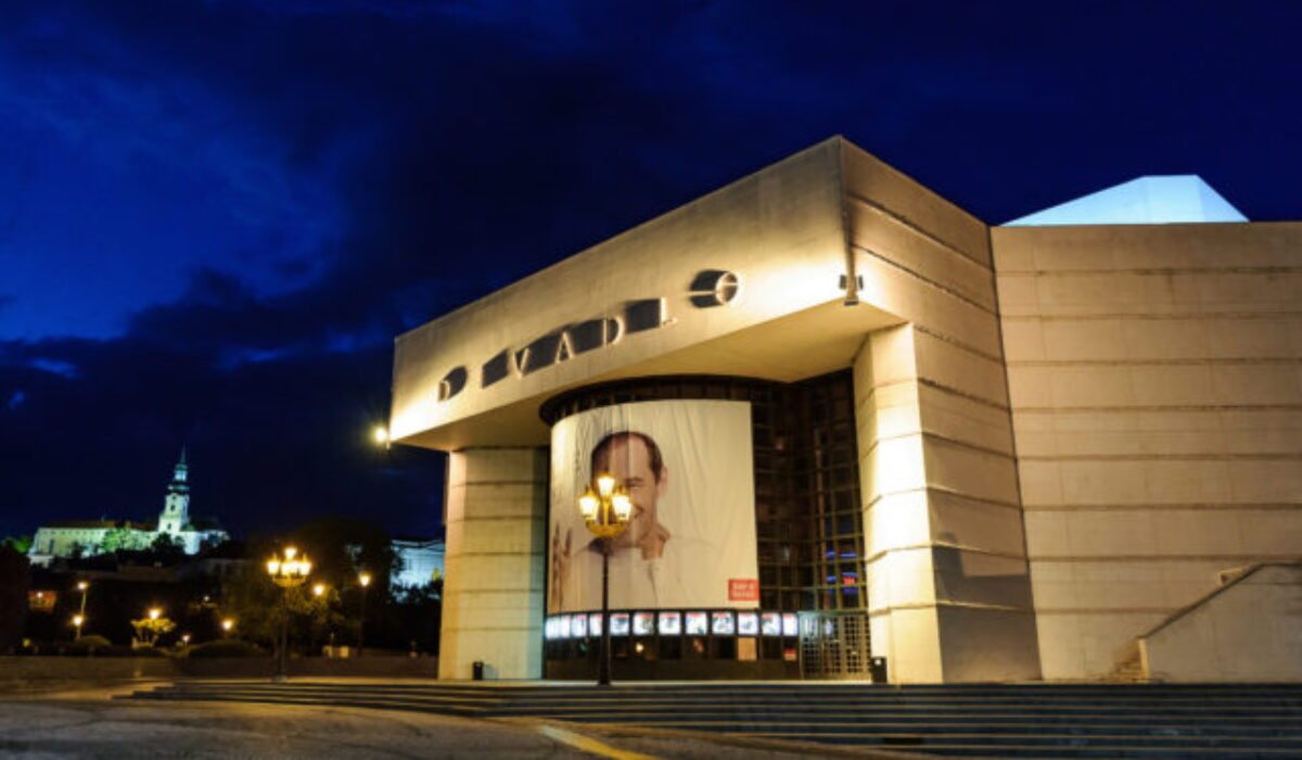 Prvou tohtoročnou inscenáciou Divadla Andreja Bagara v Nitre bude hudobná komédia Play Plautus