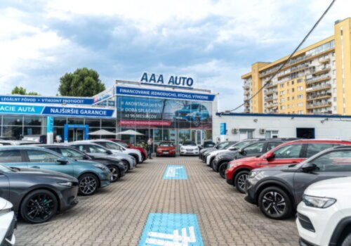 AAA AUTO má za sebou najúspešnejší rok v histórii, predalo viac ako 111-tisíc vozidiel
