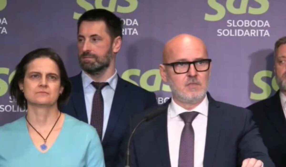 Slovensko môže stratiť miliardy eur na rozvoj východu, vláda podľa SaS pre ľudí nič nerobí – VIDEO