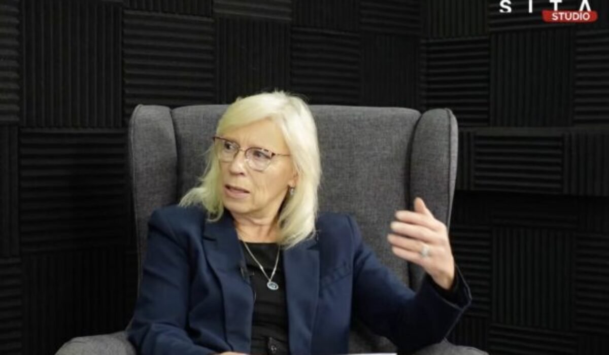 Predstavitelia vlády spochybňujú rozhodnutia súdov alebo ich dokonca aj prekrúcajú, hovorí expremiérka Radičová – VIDEO