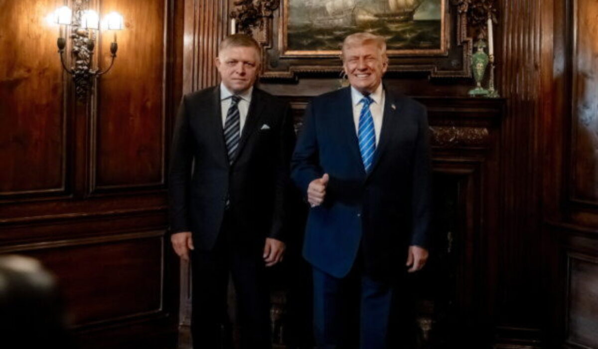 Premiér Fico sa stretol s americkým prezidentom, témou bola Ukrajina aj kríza v EÚ – VIDEO, FOTO