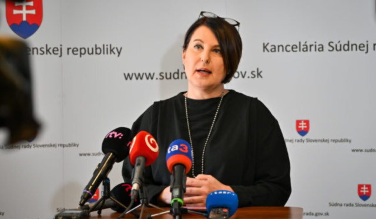 Sudcovia budú voliť náhradu za Jelinkovú Dudzíkovú, informovala predsedníčka Súdnej rady Kosová