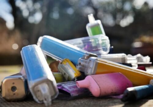 Nemecká vláda prichádza s tvrdým zásahom proti vapingu, Slovensko sa na zákone nevie dohodnúť