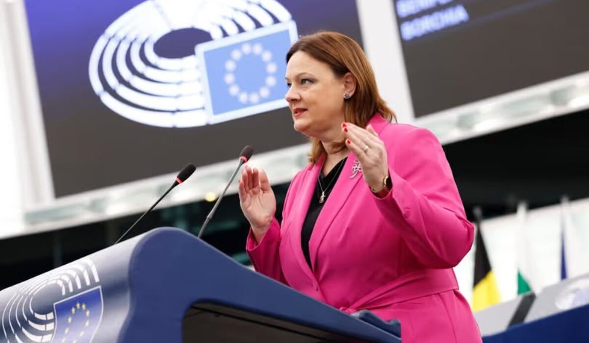 Europoslankyňa Katarína Roth Neveďalová o diskreditácii Slovenska, Ficovi a „kauze Trump“