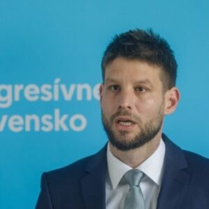 Šimečka: Fico chce, aby Slovensko bolo súčasťou koalície ochotných, len sa to bojí priznať!