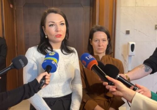 Progresívci podali trestné oznámenie v súvislosti s prepojeniami Epsteina na Slovensko, Demokrati žiadajú zvolanie Bezpečnostnej rady – VIDEO