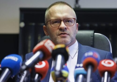 Prokuratúra sa ohradzuje voči obvineniam zo zaujatosti, Rastislav Remeta podľa nej do rozhodovania o daroch Ukrajine nezasahoval