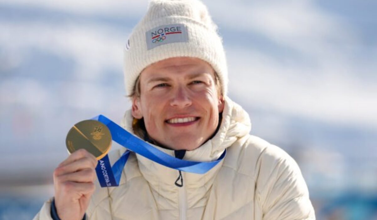 Skiatlon mužov ovládol favorizovaný Nór Klaebo, slovenský reprezentant Hinds skončil na 60. priečke