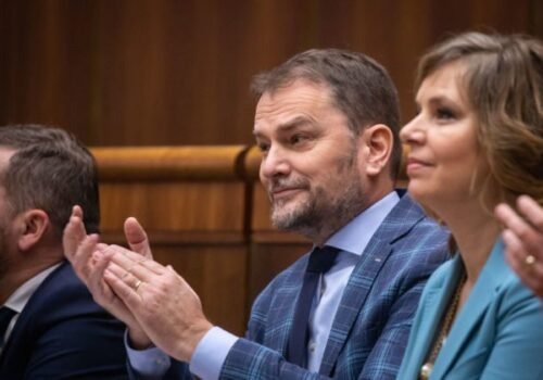 Matovič tlieska Žilinkovi a skonštatoval, že nad vládou už asi zlomil palicu. Konanie Fica označil za drzosť