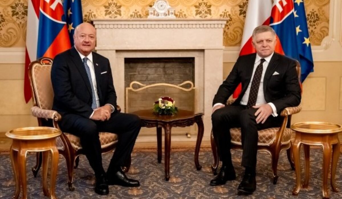 Fico privítal rakúskeho spolkového kancelára Christiana Stockera, pridal sa k nim aj Babiš – FOTO