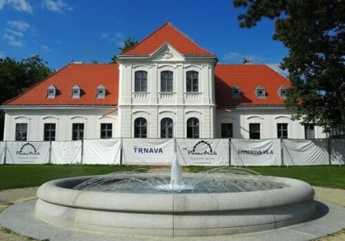 Želanie Kornela Emmera sa zachová, vila v trnavskom Ružovom parku bude priestorom pre kultúru