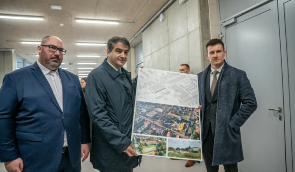 Výkonný podpredseda Európskej komisie navštívil Bratislavský kraj, ocenil rozvojové projekty a ich koncepciu – VIDEO, FOTO