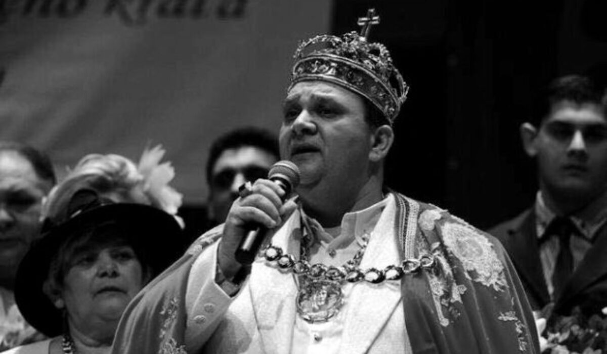 Zomrel prvý košický a posledný oficiálne korunovaný rómsky kráľ strednej Európy Róbert Botoš – FOTO