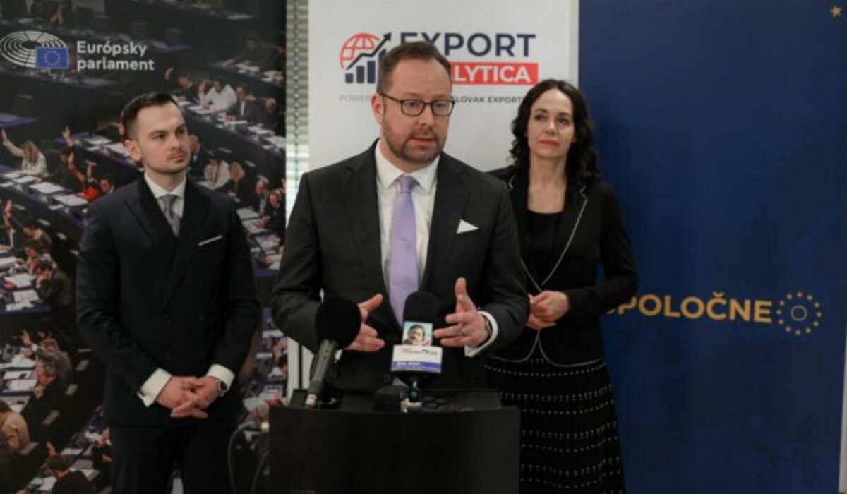 Bratislava hostila samit o budúcnosti Európskej únie za účasti viac ako 150 odborníkov – FOTO