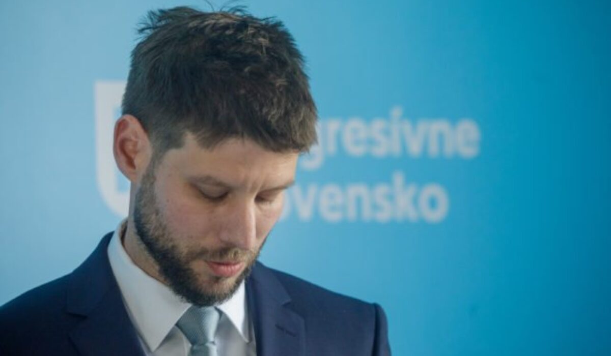 Prepad Progresívneho Slovenska sa medzimesačne prehĺbil, Demokrati prekonali hranicu šesť percent a dobiehajú Hlas