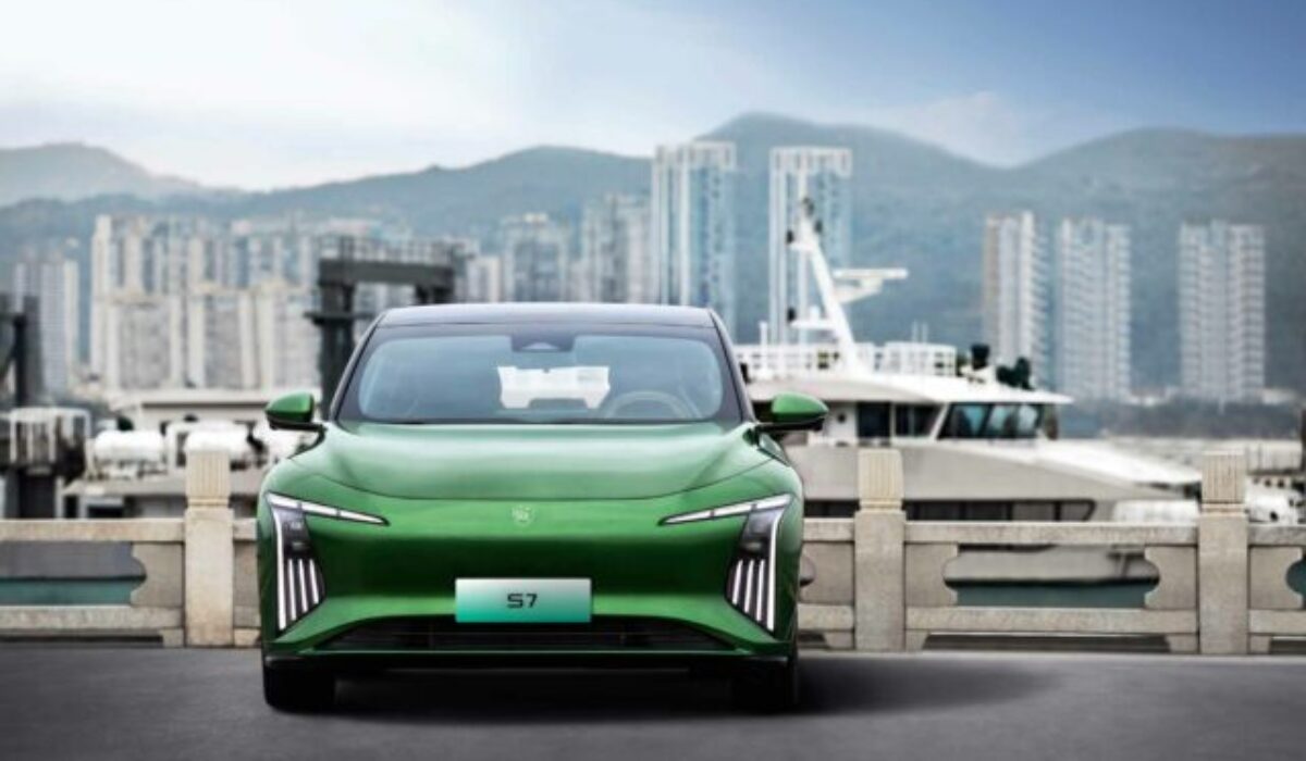 Ďalšia expanzia čínskych automobiliek na Slovensku. Forthing otvorí sieť samostatných showroomov