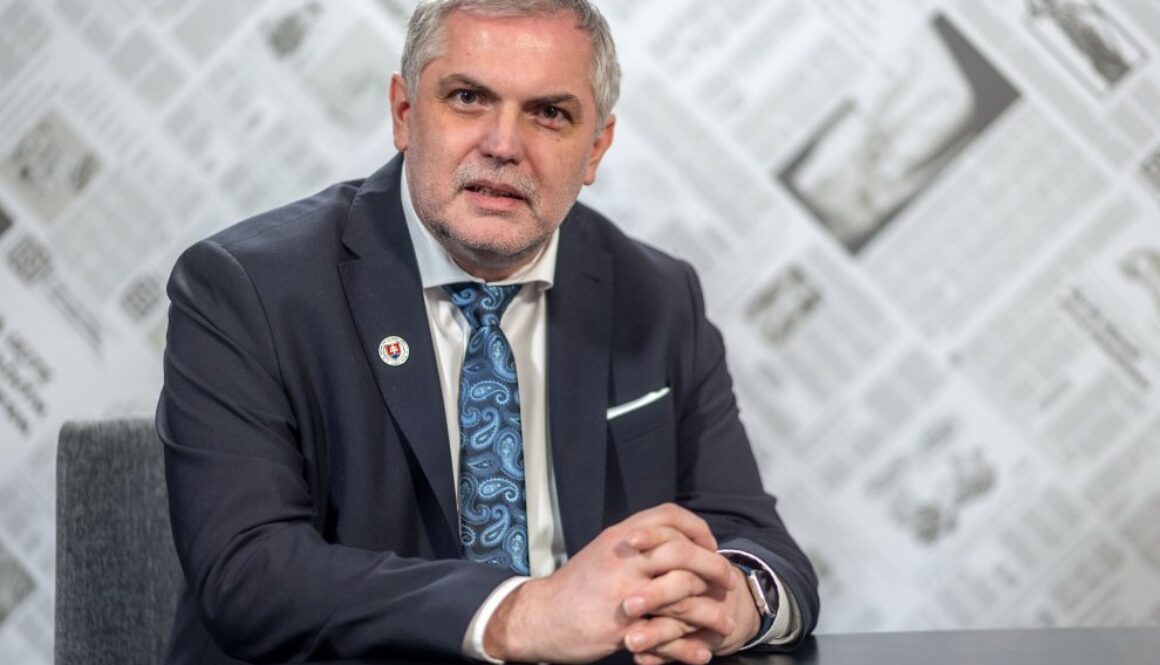 Roman michelko: rozhodnutie prokurátora remetu je výsmechom ústavy aj zdravého rozumu