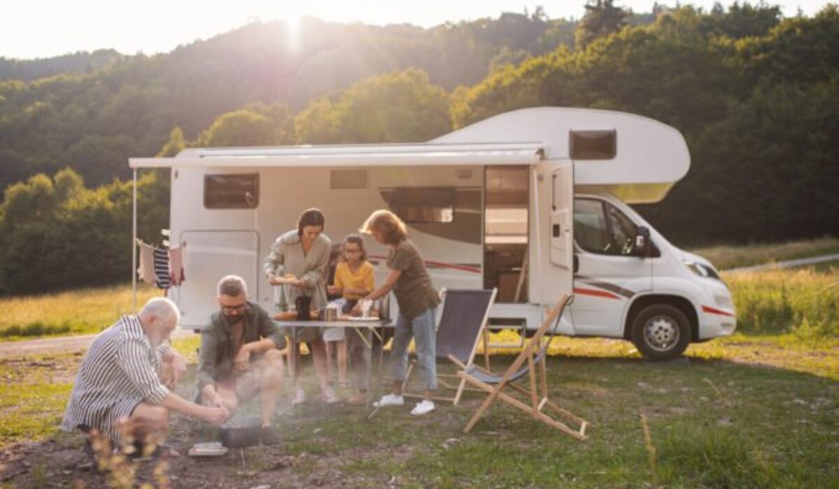 Popularita kempovania na Slovensku rastie, veľtrh v Nitre chce podporiť regionálny cestovný ruch