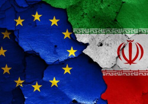 Vývoj situácie v Iráne má rôzne scenáre, politológ hovorí o bezpečnostných aj ekonomických rizikách pre Európu