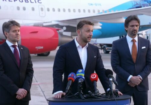 Na Slovensku pristáli prvé dva repatriačné lety z Blízkeho východu, priletelo viac ako sto občanov SR aj traja Česi – VIDEO, FOTO