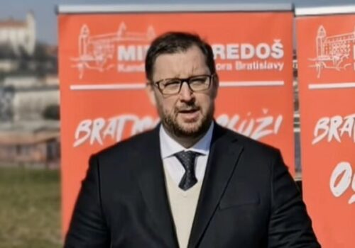 Heredoš ohlásil kandidatúru na primátora Bratislavy, kritizuje vedenie mesta aj politiku Valla — VIDEO
