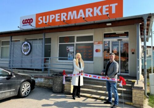 Tomášov pokračuje v modernizácii a rozširuje služby pre obyvateľov: v obci pribudla predajňa COOP Jednota 24/7