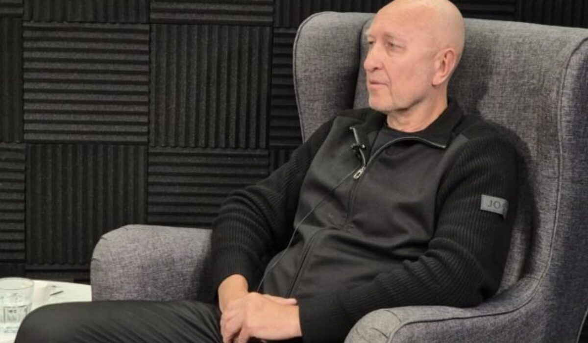 Bez zásadných zmien môžu mať verejné financie vážne problémy, tvrdí Kollár – VIDEO